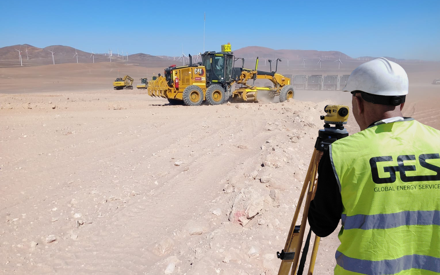 GES - Global Energy Services inicia trabajos de construcción el proyecto Pampas, en Chile, integrando tecnologías fotovoltaica, eólica y BESS.